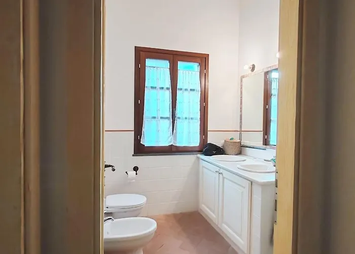 Charming Near With Private Garden Pula