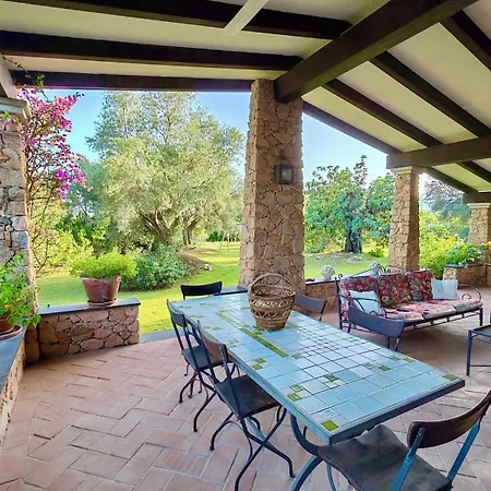 Willa Charming With Private Garden Near Nora & Chia Pula