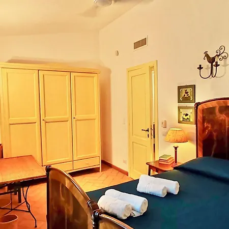 Charming With Private Garden Near Nora & Chia *