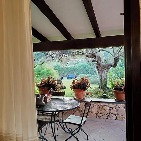 Charming With Private Garden Near Nora & Chia Willa Pula