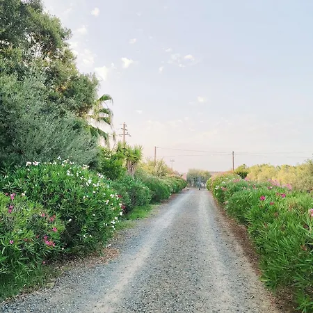 Willa Charming With Private Garden Near Nora & Chia Pula