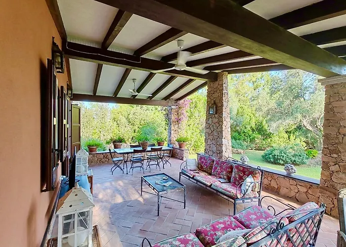 Charming Near With Private Garden *