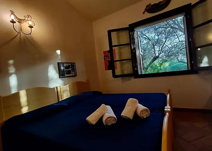 Villa Charming Near With Private Garden Pula